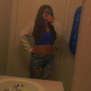 Meet your Posher, Celedonia